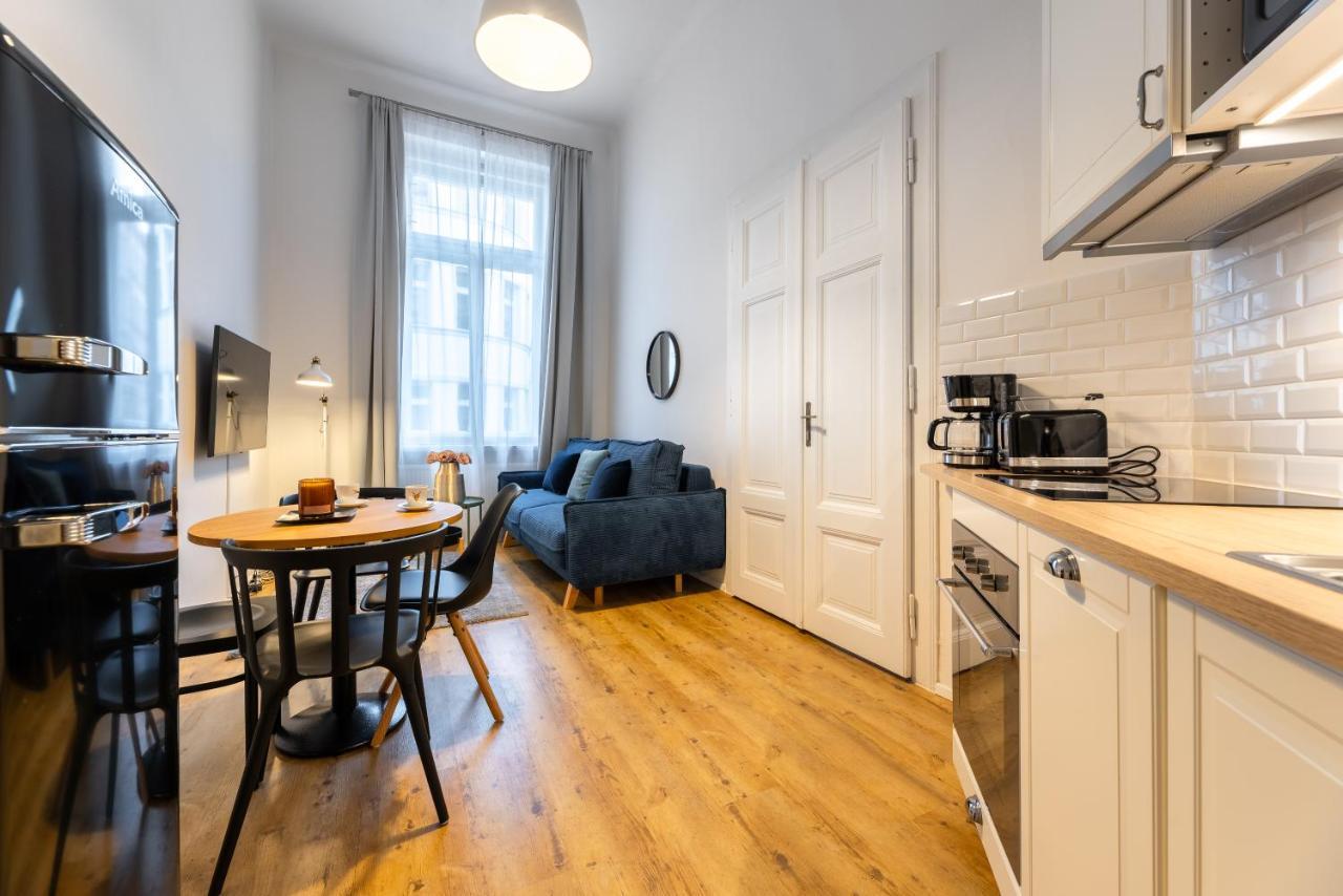 Charming 1 Bedroom Apartment In The City Center Of Prag Dış mekan fotoğraf