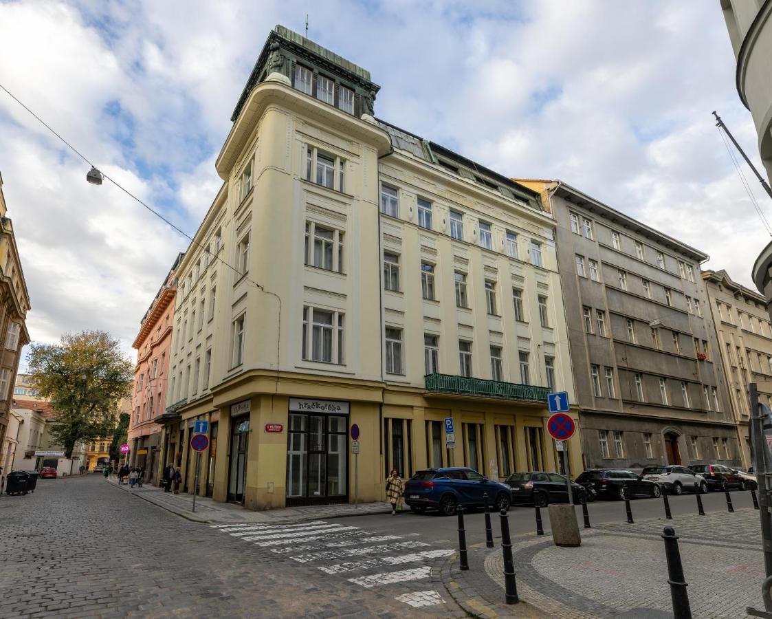Charming 1 Bedroom Apartment In The City Center Of Prag Dış mekan fotoğraf