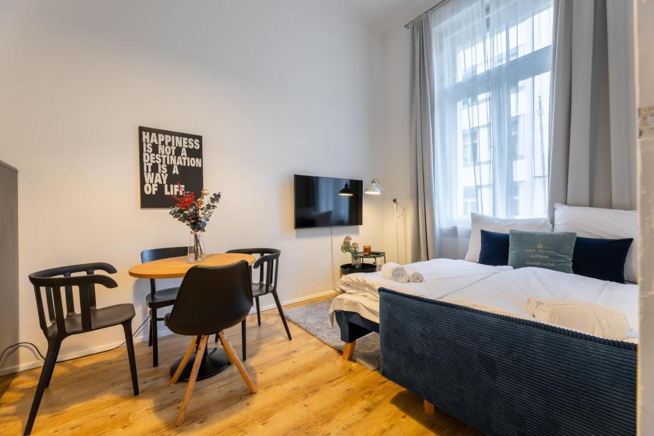 Charming 1 Bedroom Apartment In The City Center Of Prag Dış mekan fotoğraf