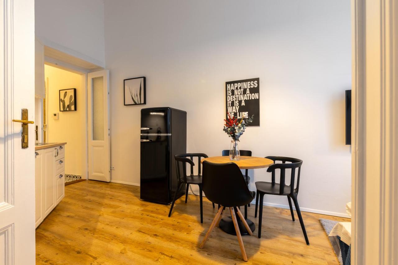 Charming 1 Bedroom Apartment In The City Center Of Prag Dış mekan fotoğraf
